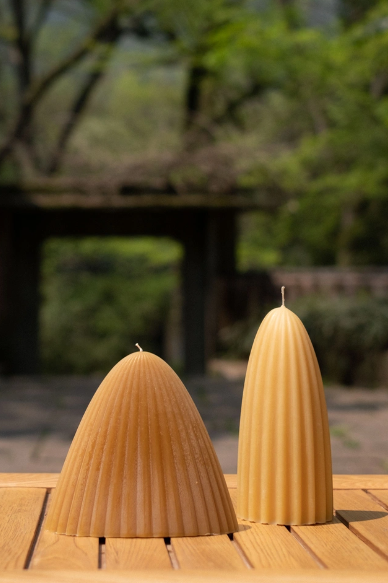 Tusk Beeswax Candle - Small in Natural