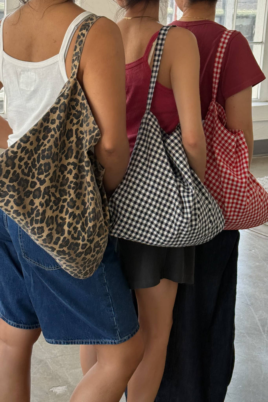 Happy Carry Bag - Navy Gingham