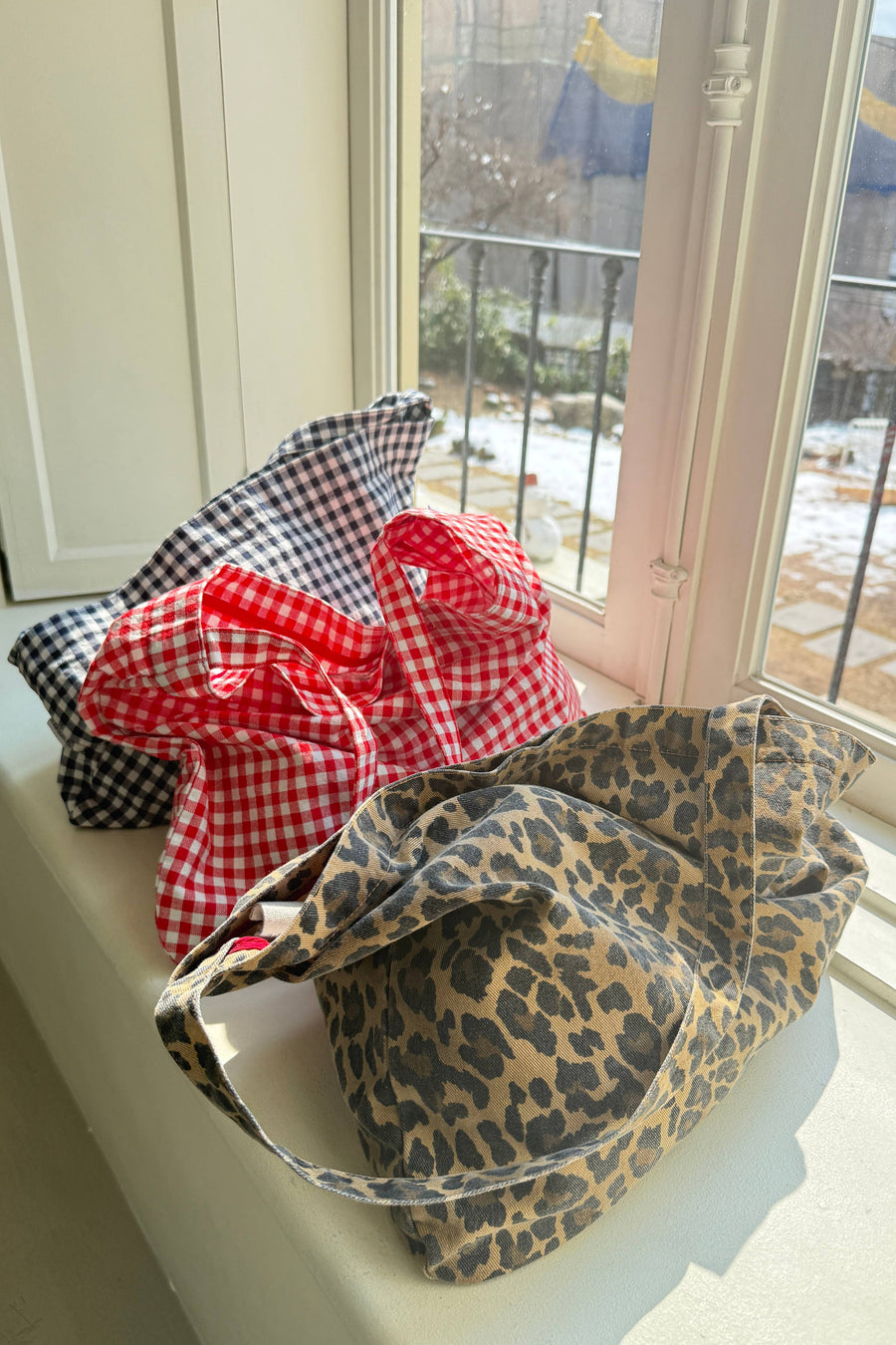 Happy Carry Bag - Red Gingham