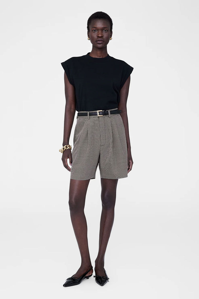 Caspen Tee - Black