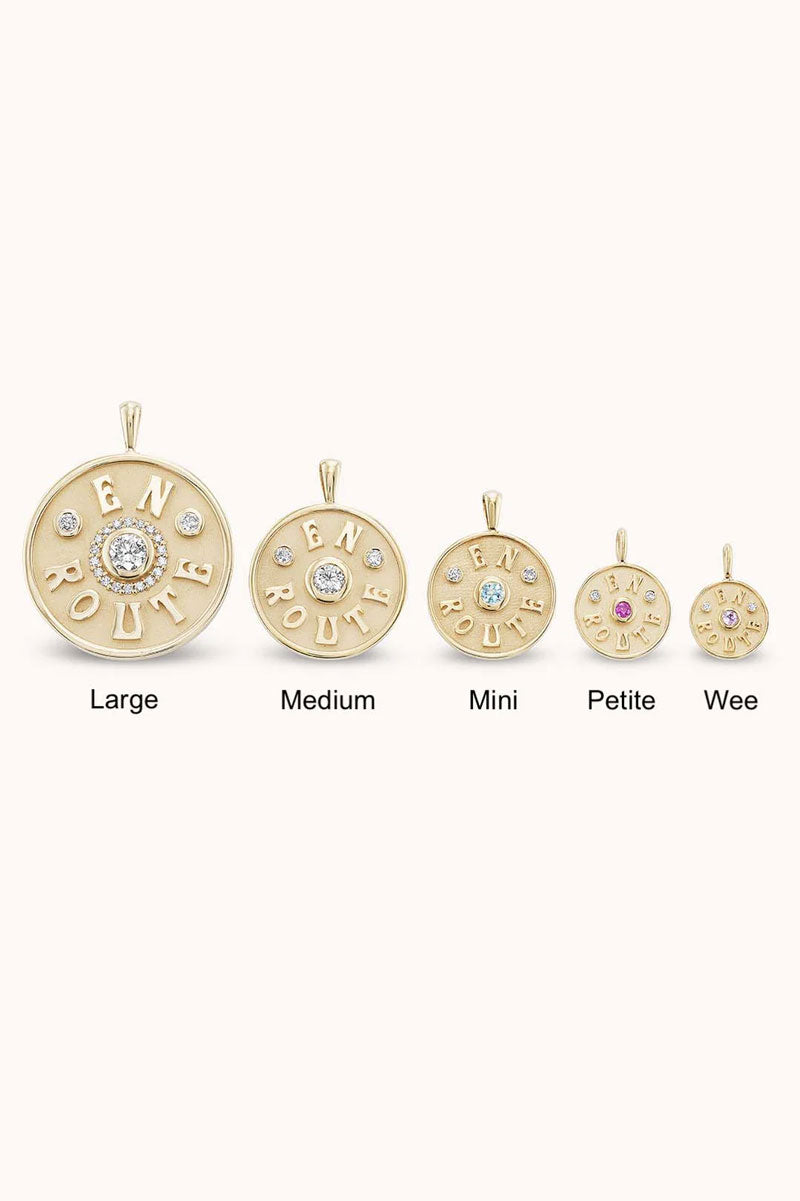 Medium En Route Charm - Alexandrite 14k Yellow Gold