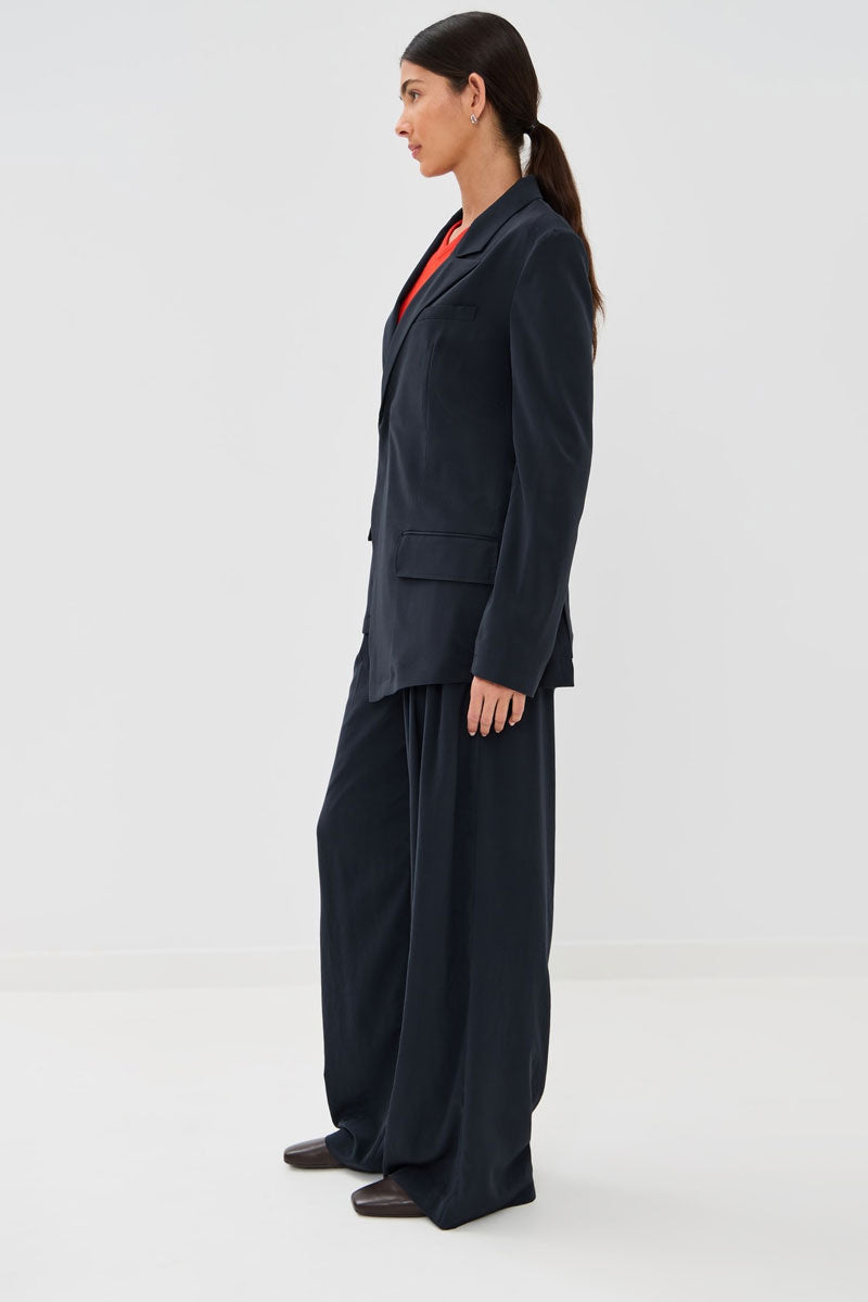 Relaxed Suiting Asymmetrical Wrap Blazer - Navy
