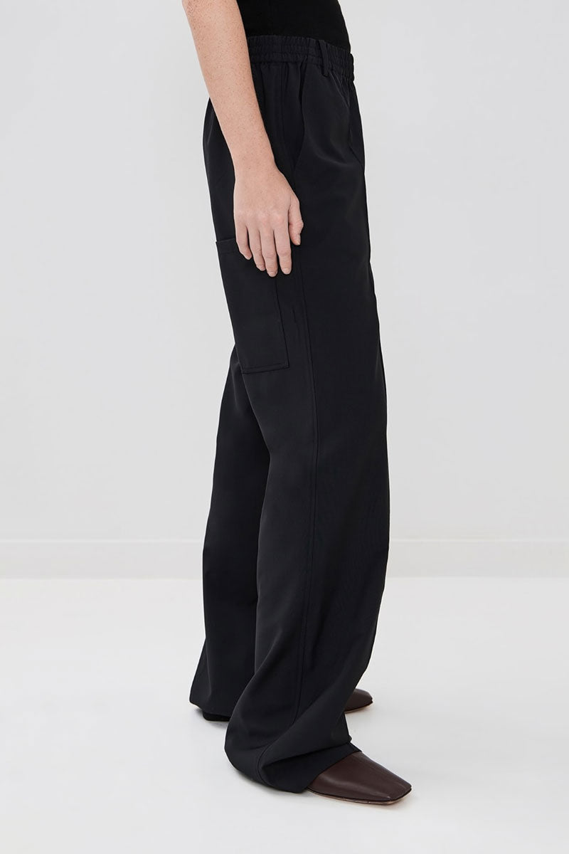 Tropical Wool Scottie Jogger - Black